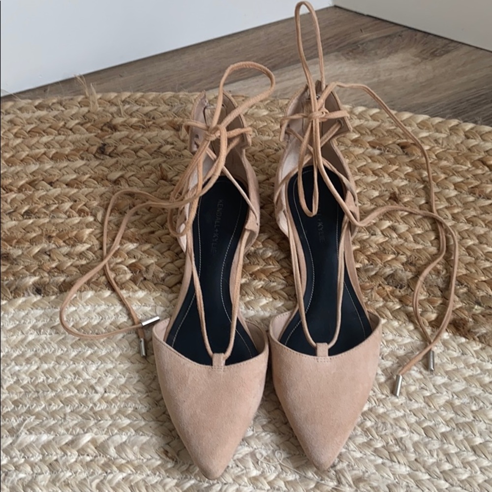 Kendall and Kylie Ghillie D’orsay lace up flat